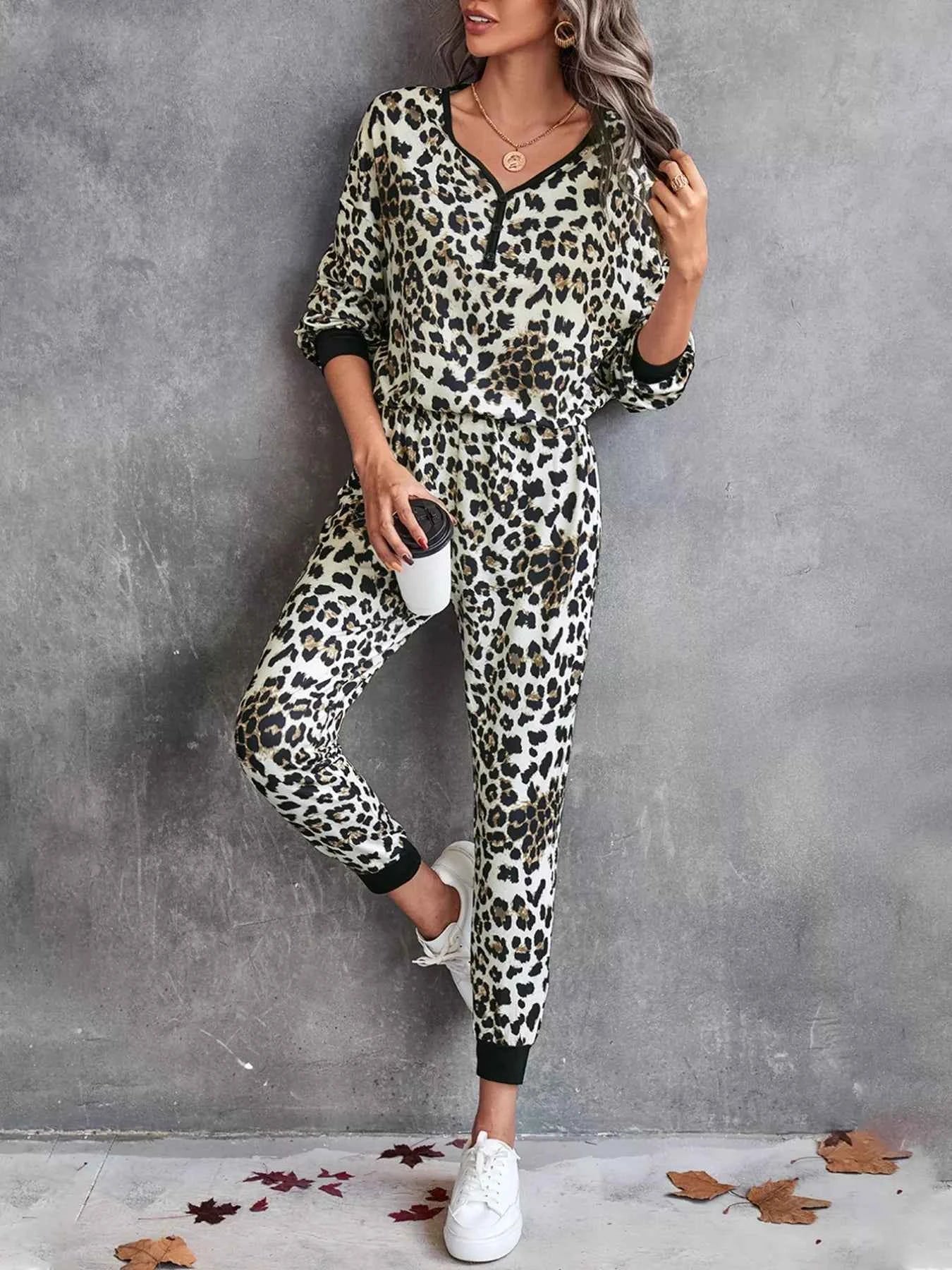 Leopard Long Sleeve Top and Pants Set fc24a4cb-3114-4aea-b4e4-8656217b0777-Max-Origin