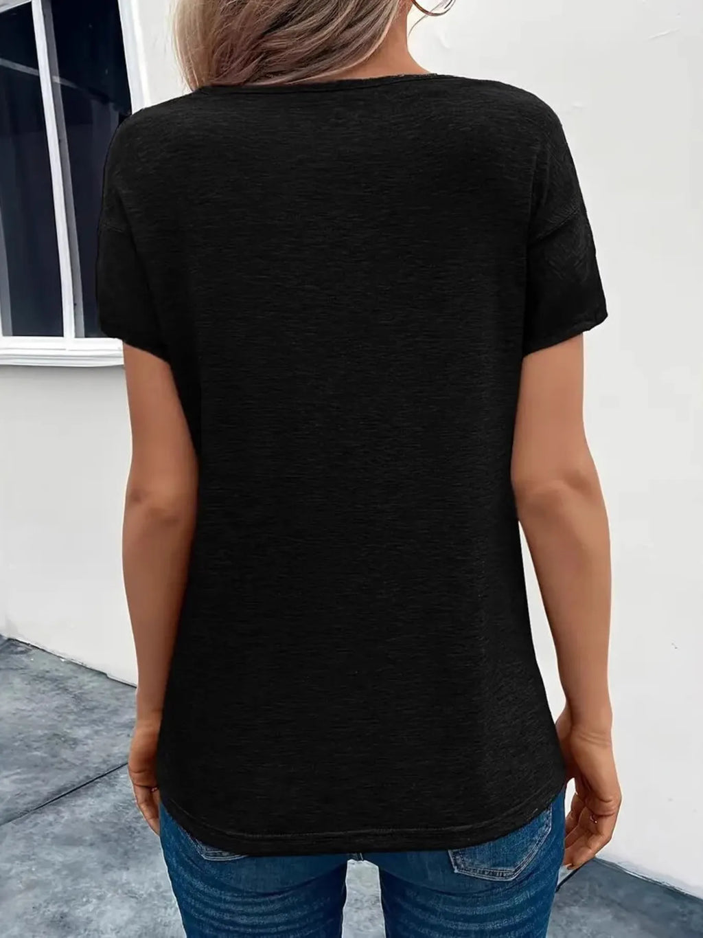 Short Sleeve V-Neck Ruched T-Shirt fc82def2bf674a1aa7d640791bd8e166-Max-Origin