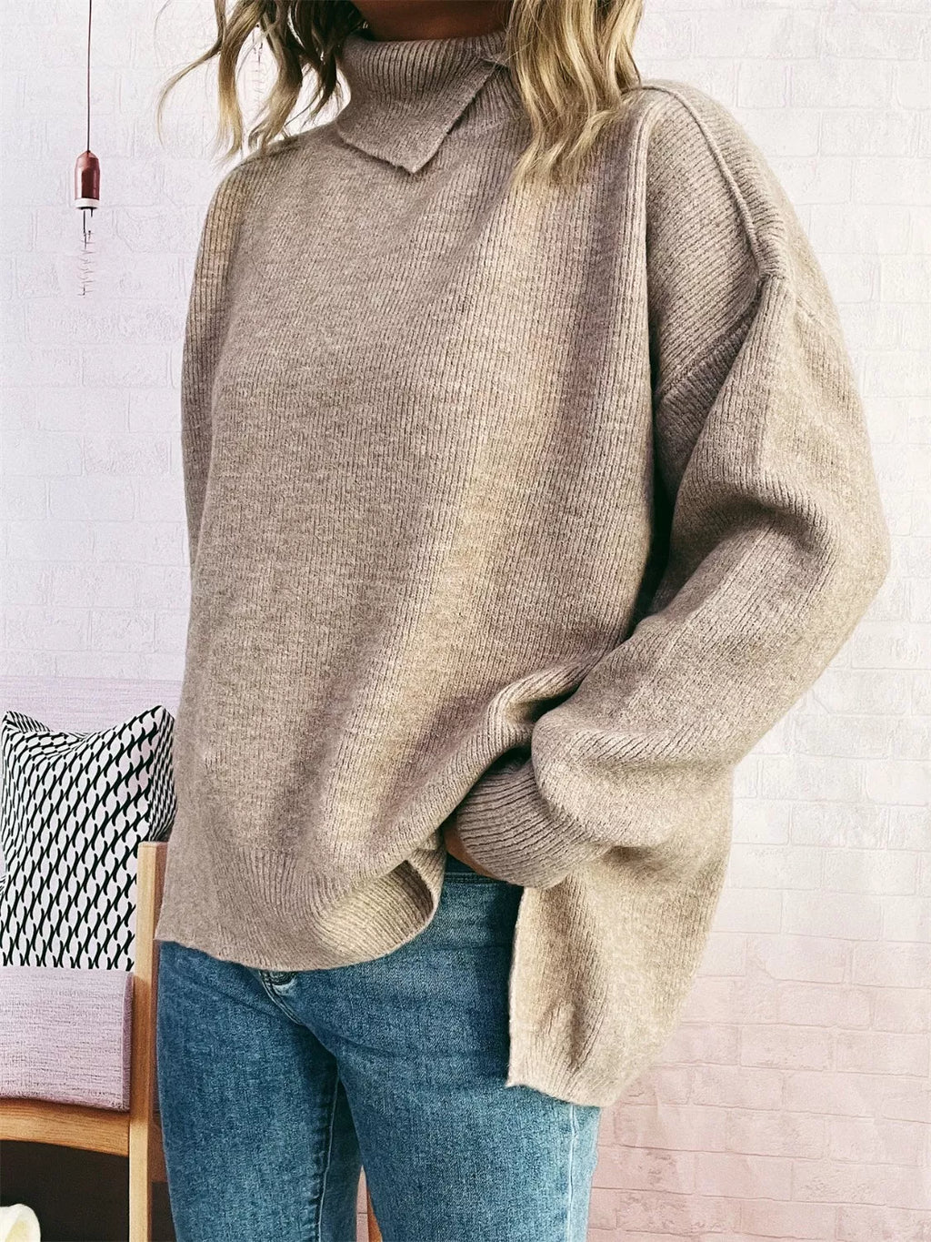 Slit Turtleneck Long Sleeve Sweater fd017ddb-c0fb-4aa9-8d5a-f6cd87a0f42a-Max-Origin