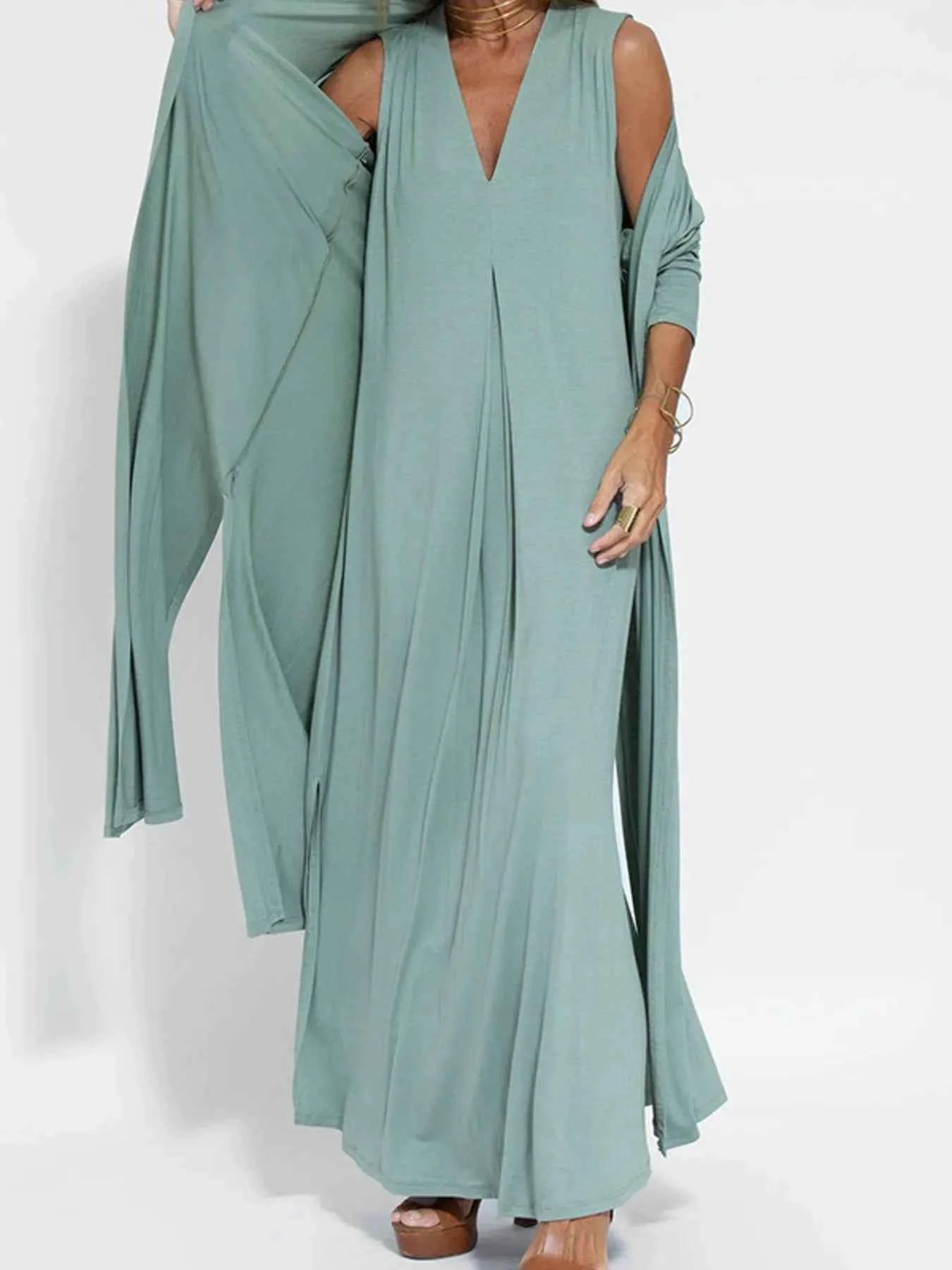 Full Size V-Neck Sleeveless Maxi Dress with Slit Plus Size fd5a8222f03541d6aa9a5adcb724ef81-Max-Origin