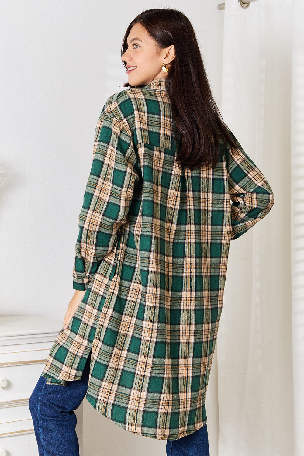 Mandy Plaid Collared Neck Long Sleeve Shirt fdd4da2a16a64f13a7e66d1be5ba6672-Max