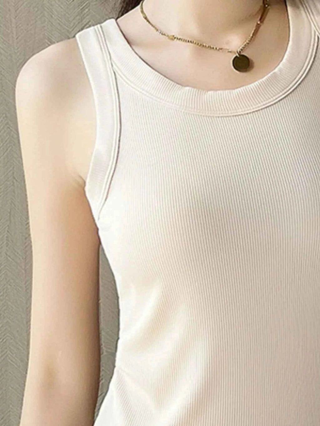Scoop Neck Tank Top ff6f5388-6a5d-495c-b626-17f2111f4f21-Max-Origin